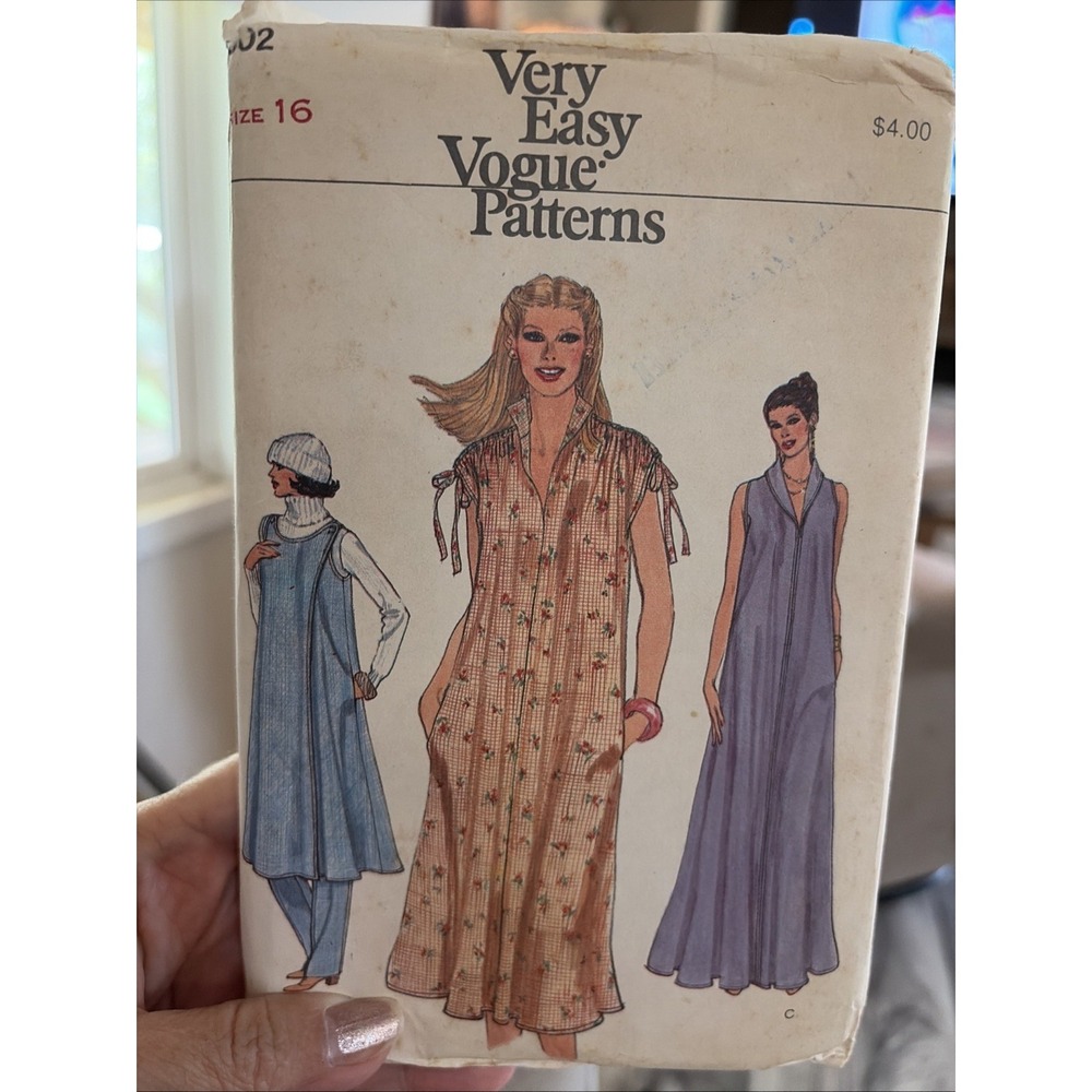 Vintage Very Easy Vogue Sewing Pattern 7302 Size 16 Uncut Maternity Dress Pants